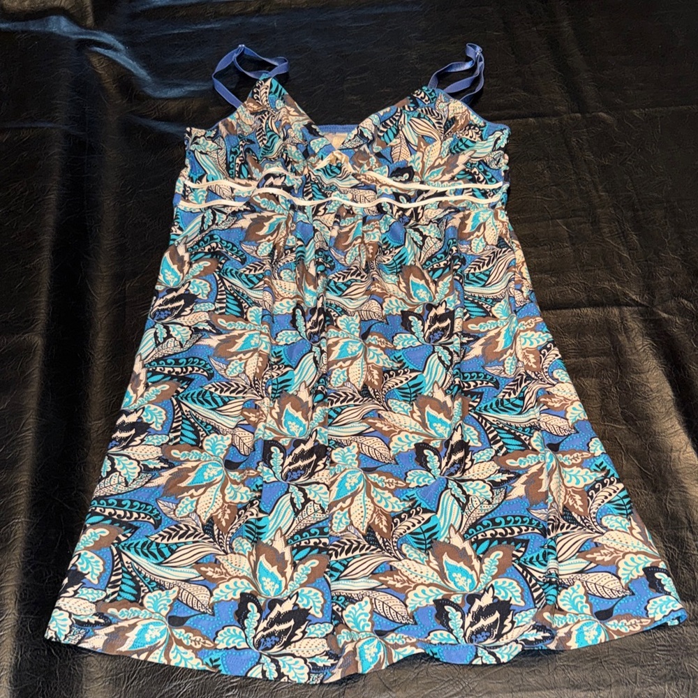 Ambrielle Blue and Brown Floral Nightgown Night Dress, GUC